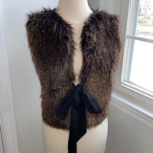 Faux fur tie front vest
